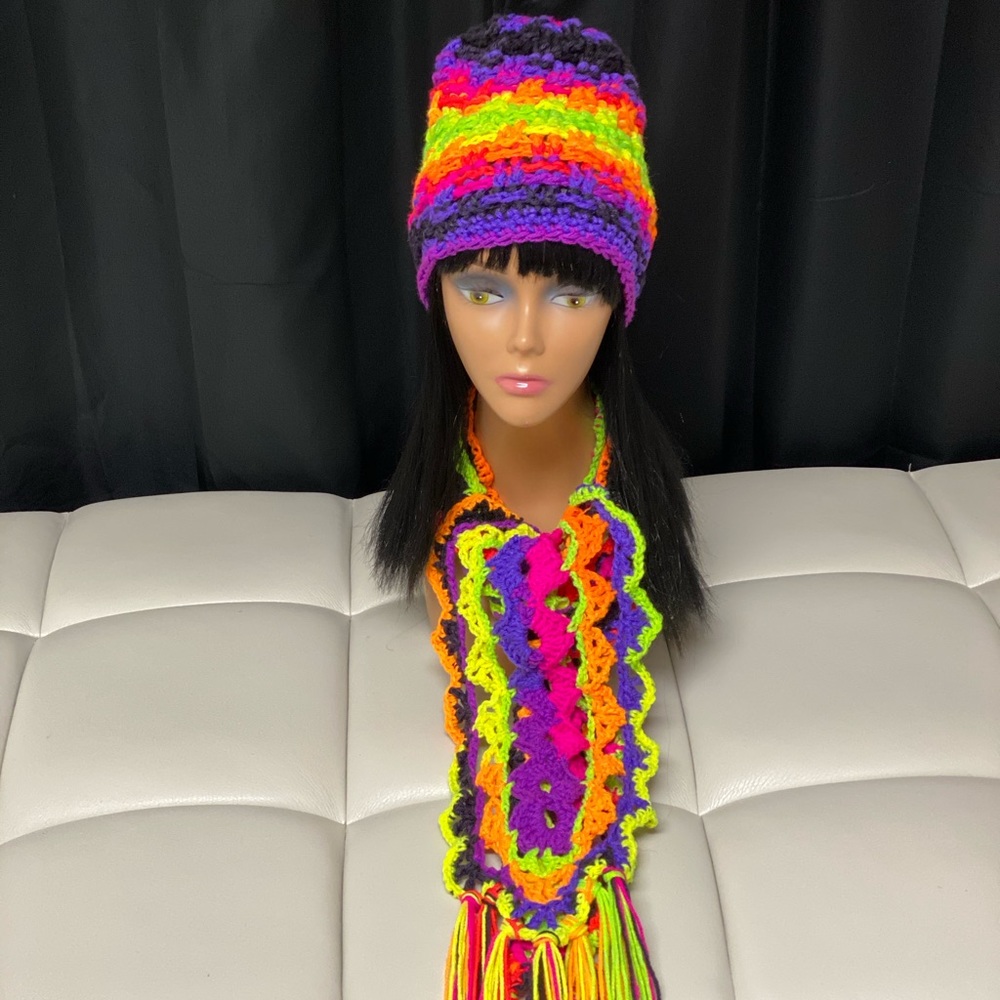 Statement Bright colors scarf set Sold Out !!!!!